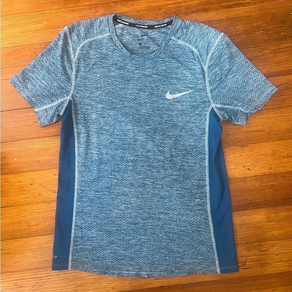 Nike Blue Short Sleeve Performance Tee Small
